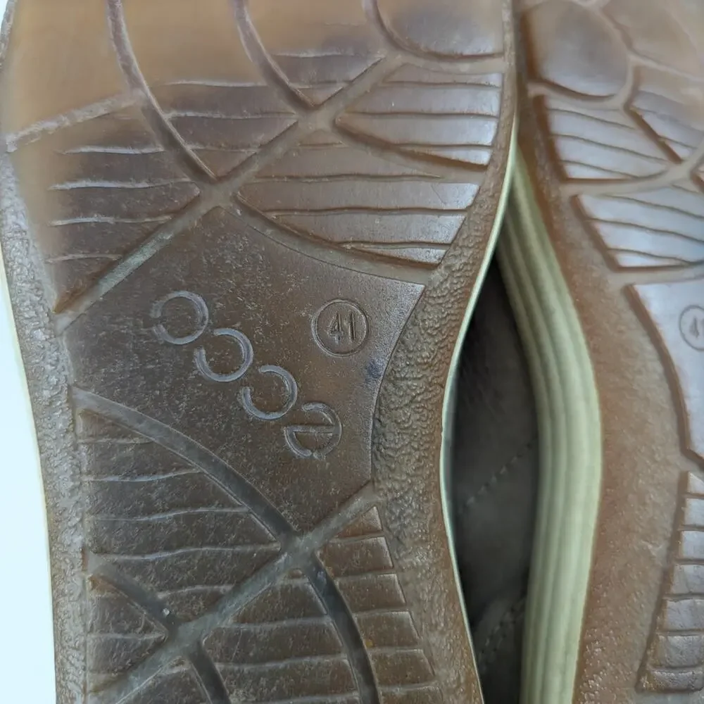 Ecco tan cream